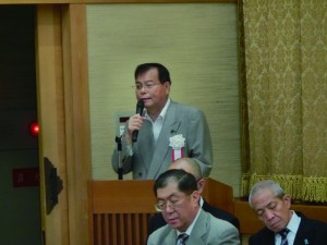 髙野伸生・地方議員懇談会会長の報告