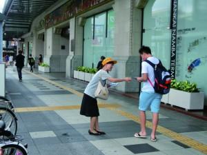 街頭活動の様子4